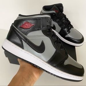 NEW Air Jordan 1 Mid GS Shadow